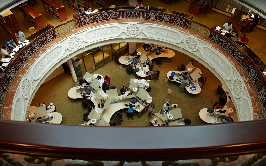 Library Tours for New AUS Students American University of Sharjah