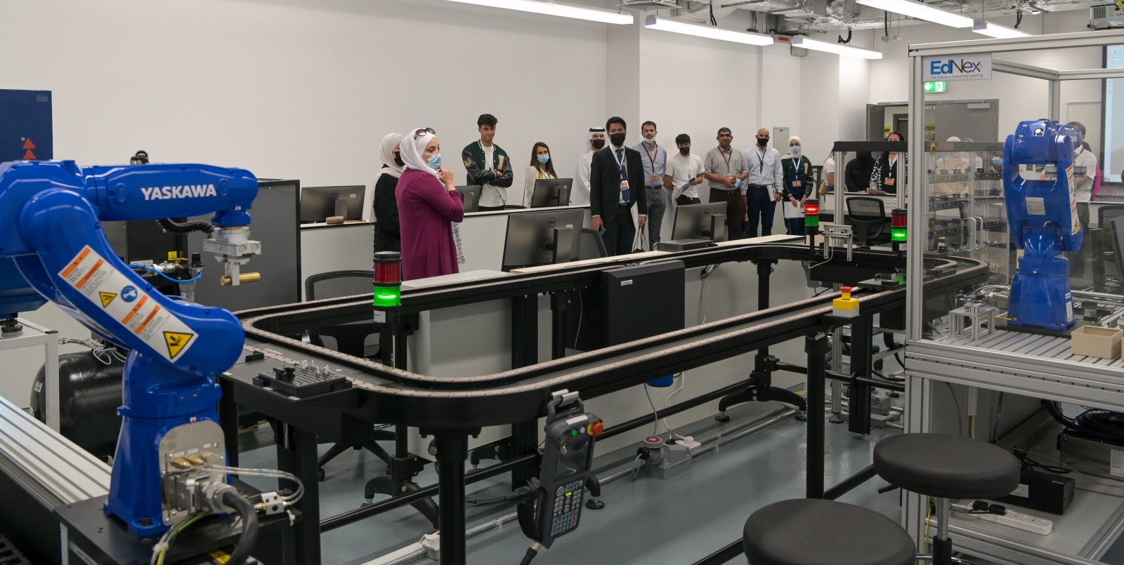 High school counselors visit AUS to explore its innovative engineering ...