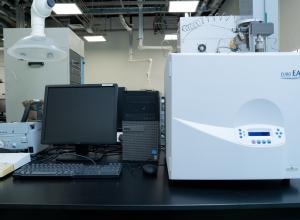 Elemental CHNS Analyzer